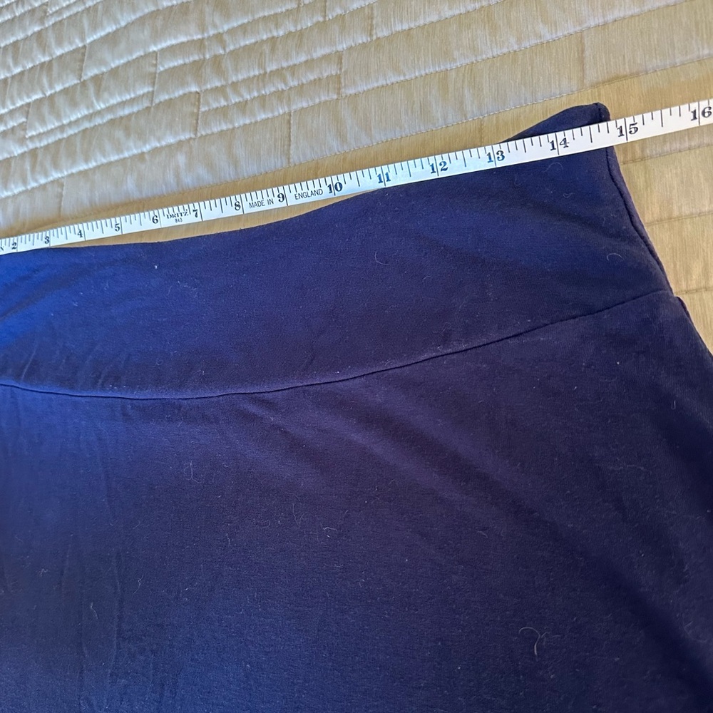 Small Navy Blue Tommy Bahama Cotton Skirt - Picture 3 of 5